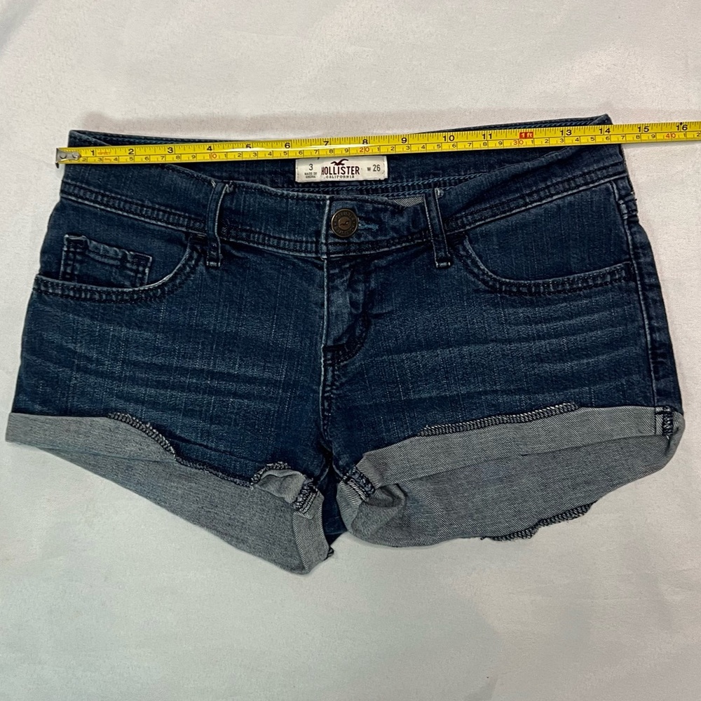 Hollister Denim Shorts - size 3 - Picture 7 of 8